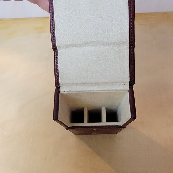 Diamond Crown Cigar Carrying Case - 3 Cigar Capacity - Picture 4 of 12